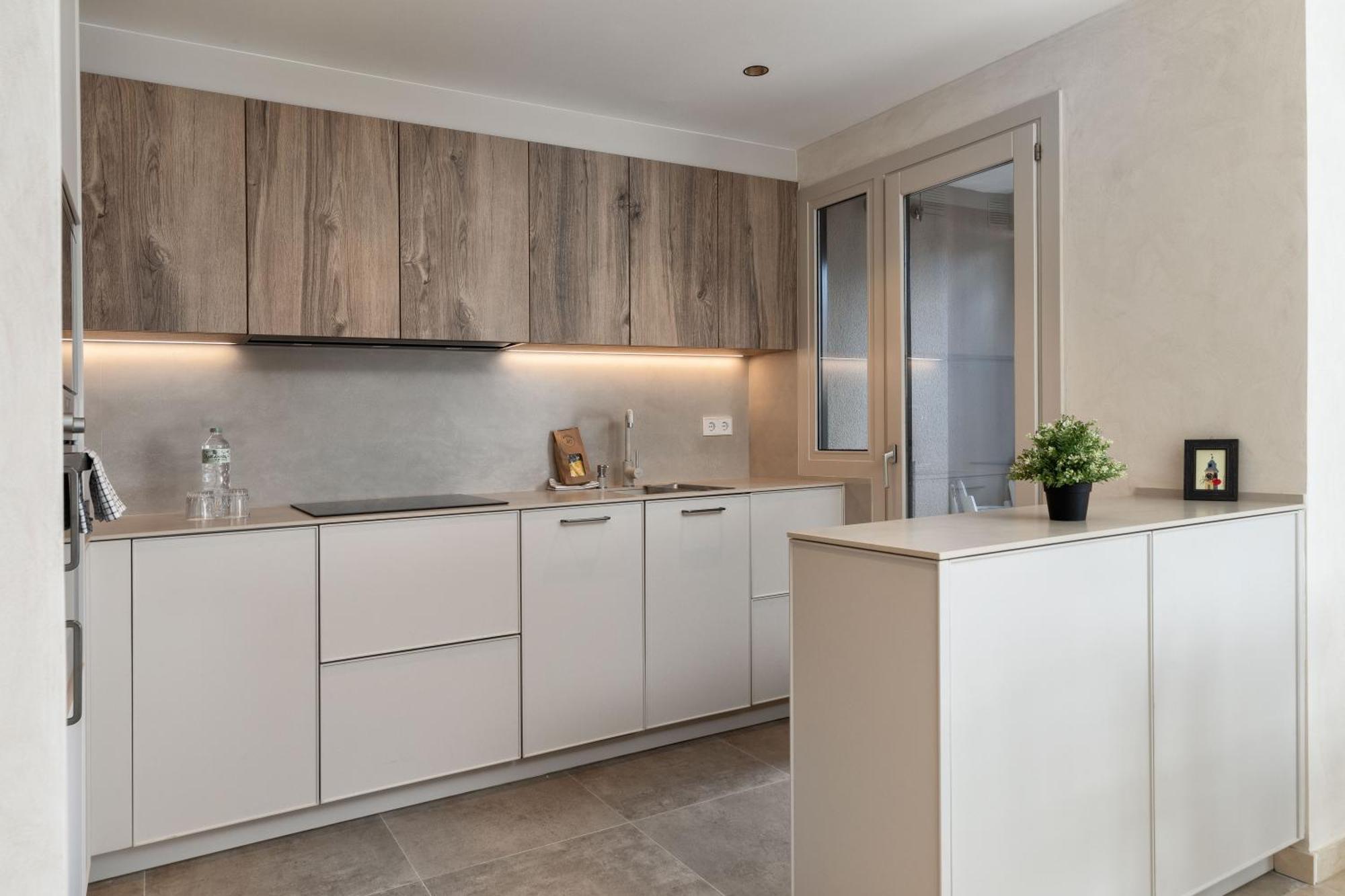 Flateli Pou Rodó 3 Apartman Girona Kültér fotó